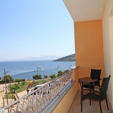 B&B Mimi Кастельсардо Экстерьер фото